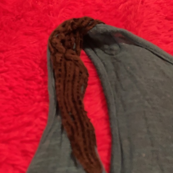 Charlotte Russe Tank Top - Picture 4 of 8